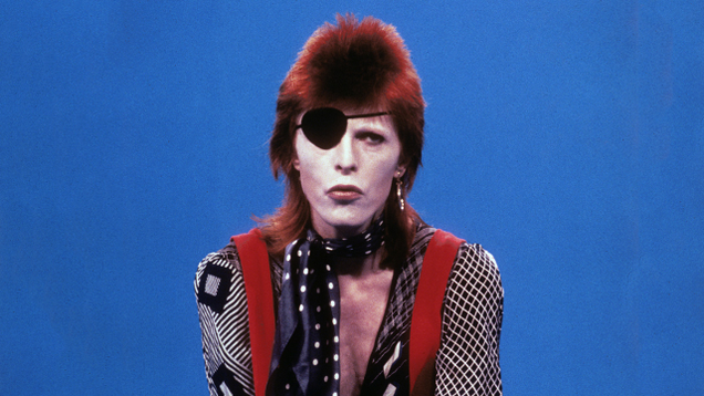 Illustration for article titled 4 David Bowie Personas He Created To Get Back On Jury Duty